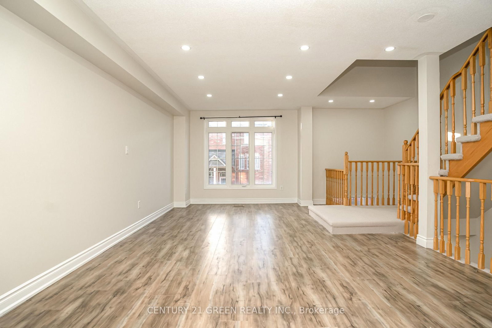 449 Aspendale Crescent - Photo 8