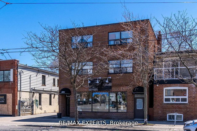 102 - 3261A Lake Shore Boulevard W