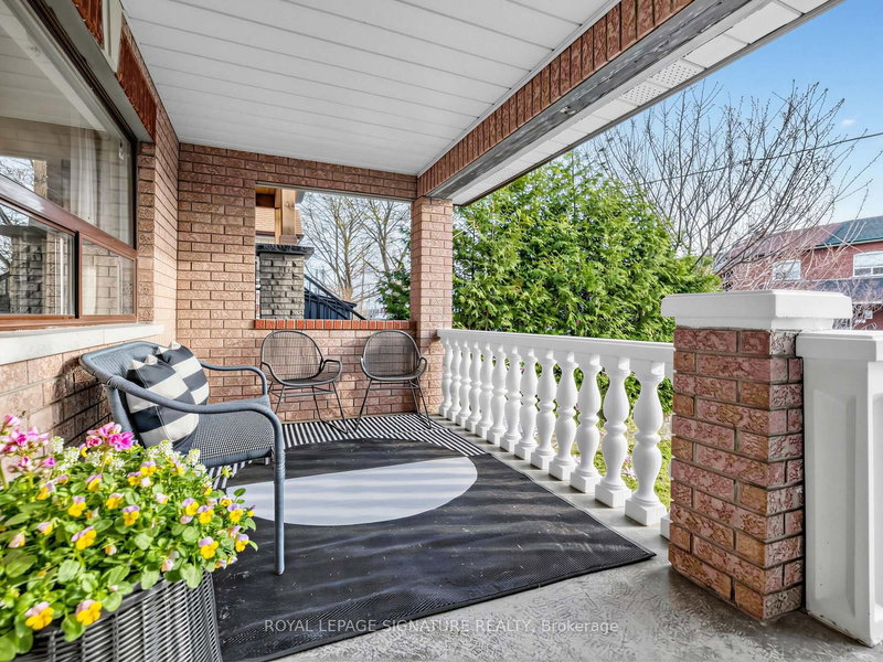 181 Gilbert Ave, Toronto, M6E 4W6 | Image 3