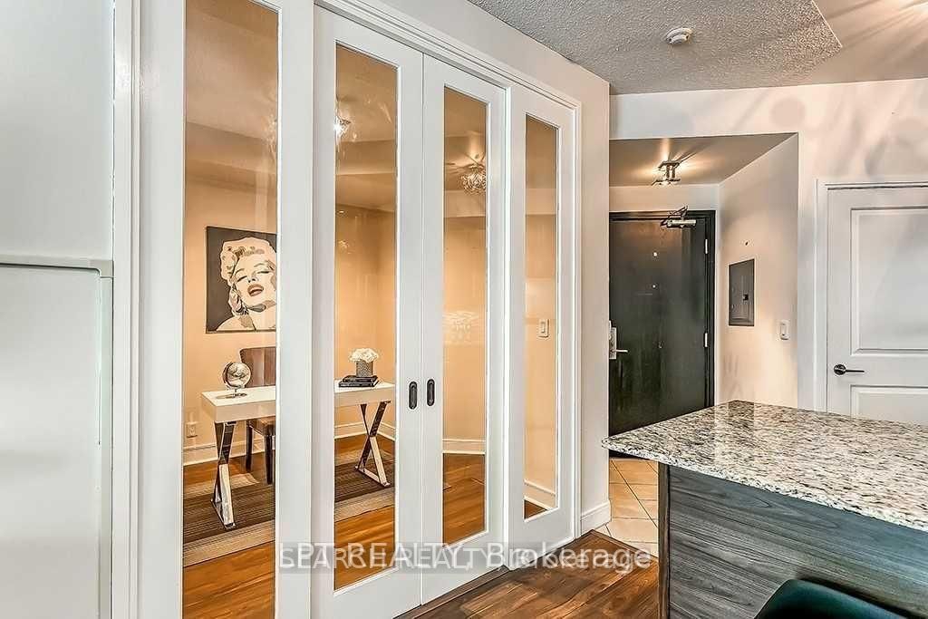 90 Absolute Avenue, Unit 1508 - Photo 18
