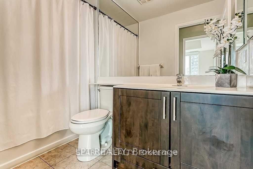 90 Absolute Avenue, Unit 1508 - Photo 21