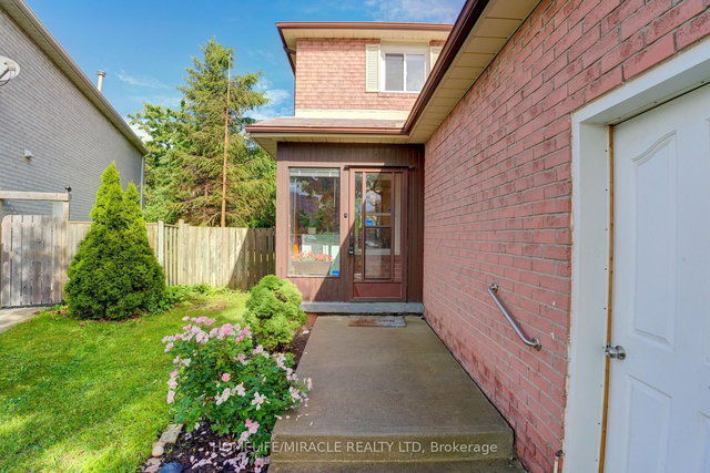 22 Kesteven Crescent
