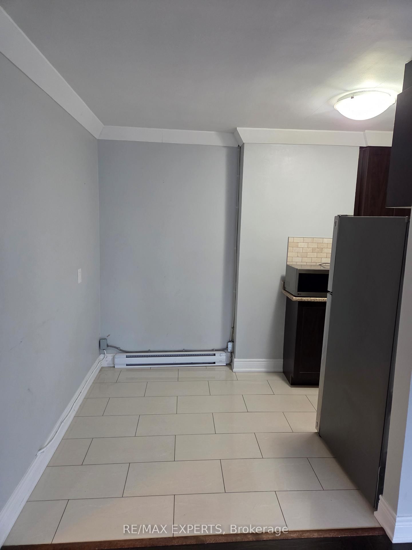 21 Scarlett Road, Unit 1 - Photo 9