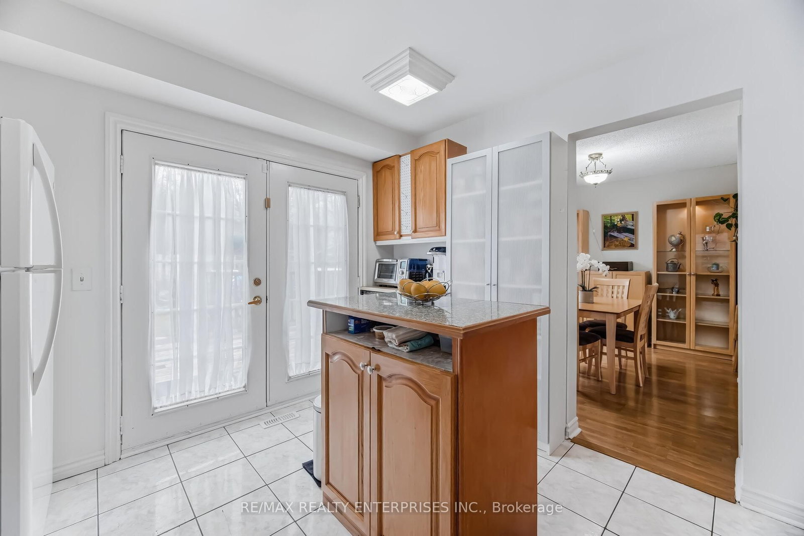 54 Niagara Place • Brampton, ON photo 7