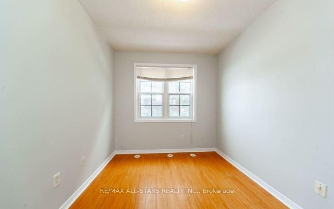 37 Four Winds Drive, Unit 105 - Photo 20