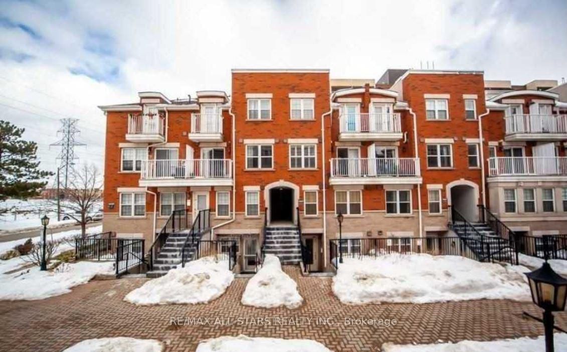 105-37 Four Winds Drive, Toronto, ON, photo 3