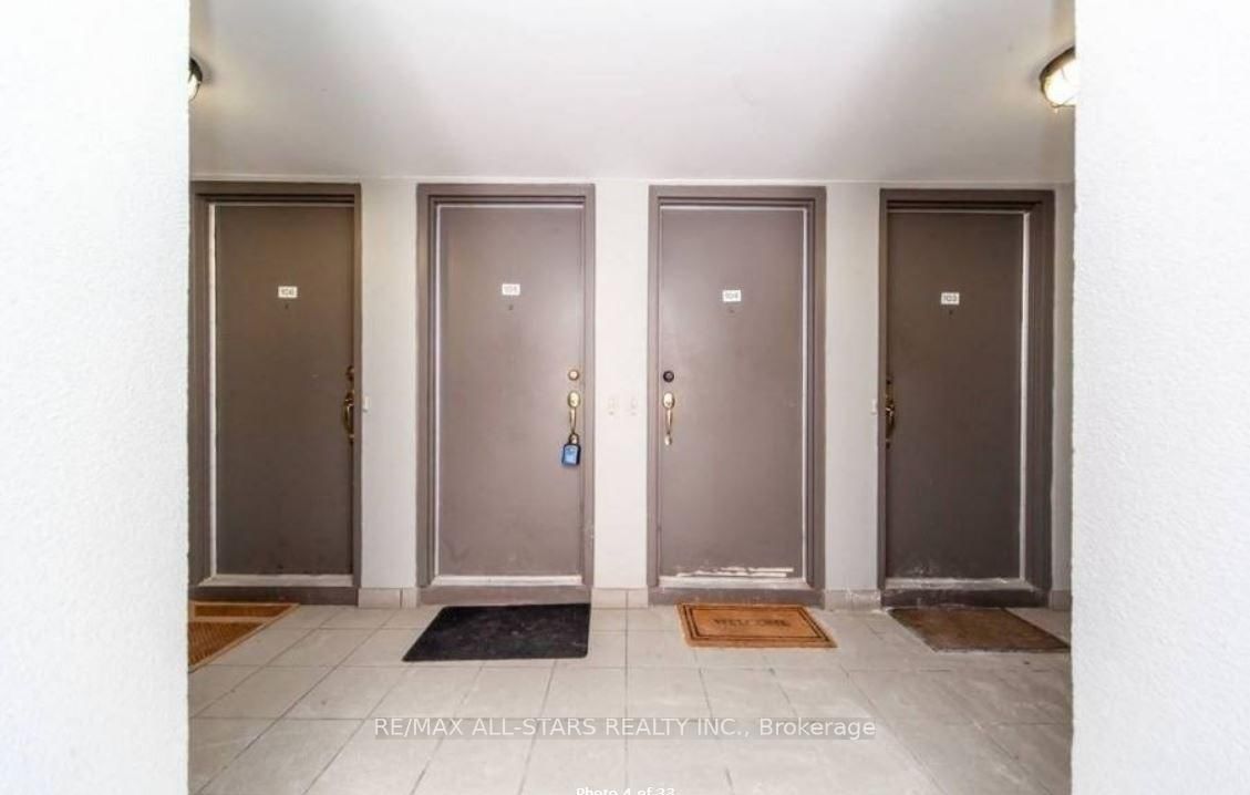 37 Four Winds Drive, Unit 105 - Photo 4