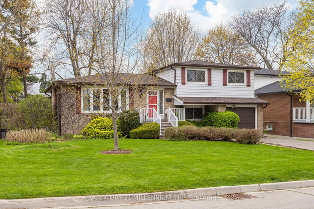 39 Greystone Crescent