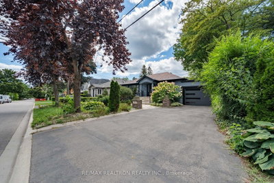 1480 Kenmuir Avenue — photo 2