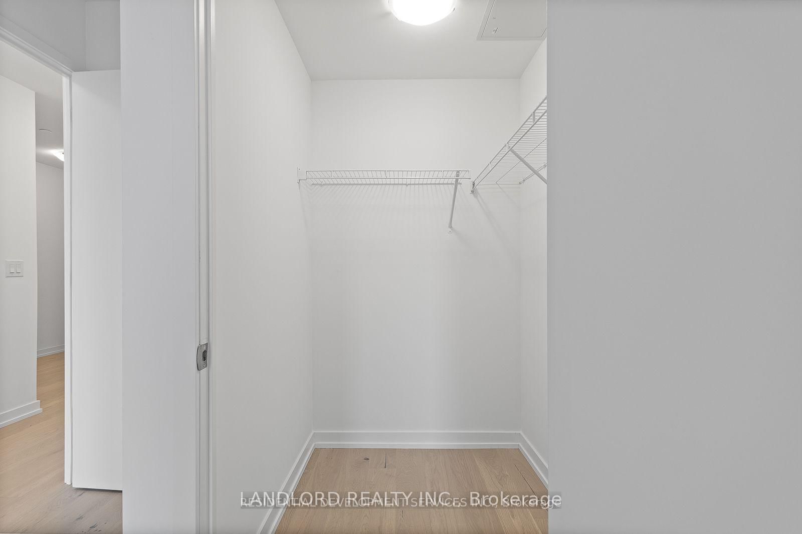 3100 Keele Street, Unit 1210 - Photo 10