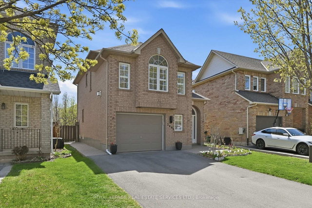 2605 Longridge Crescent