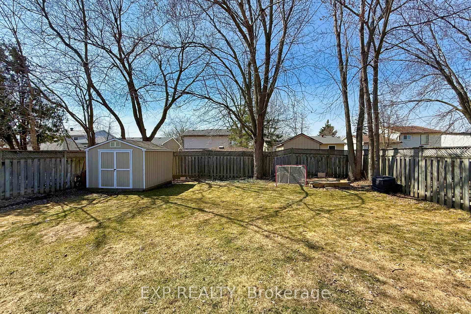 584 Elliott Crescent - Photo 34
