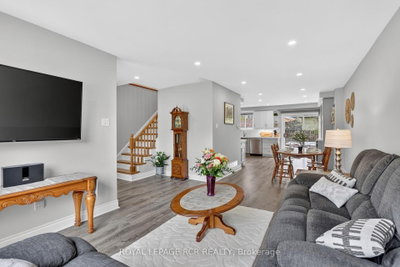 53 Carlton Drive — photo 6