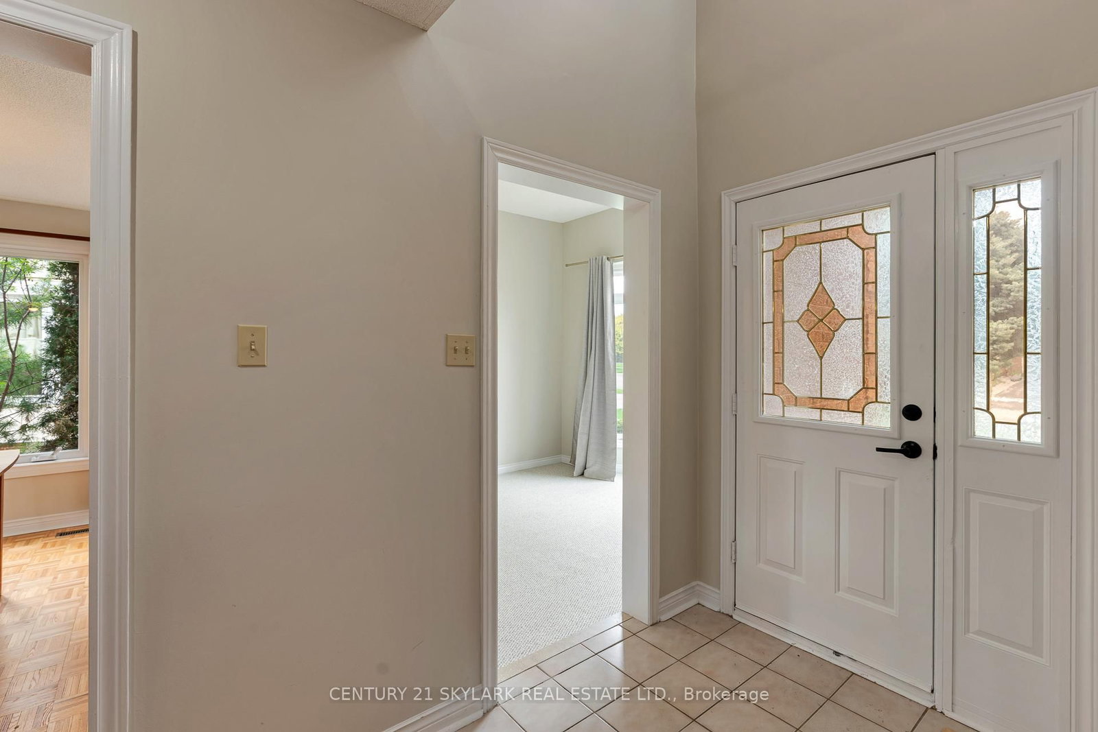 4 Leeward Drive • Brampton, ON photo 6