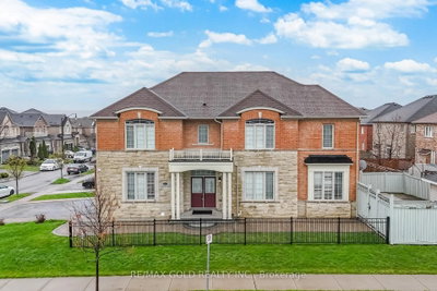 4-bed Detached House · 26 Drummondville Dr