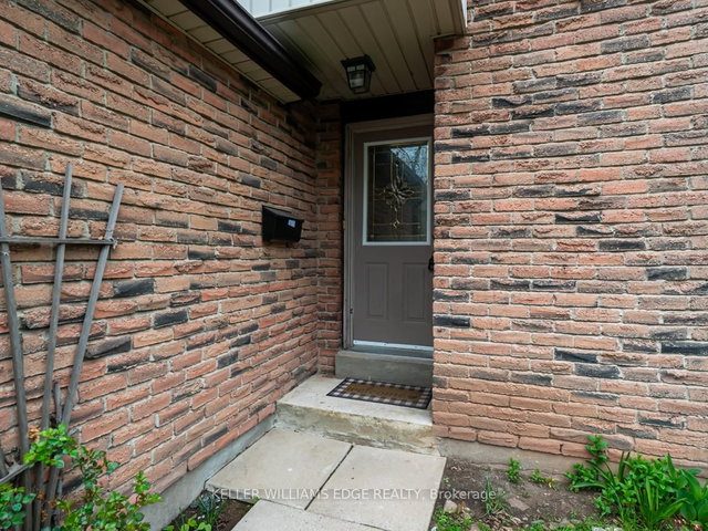93 - 680 Regency Court