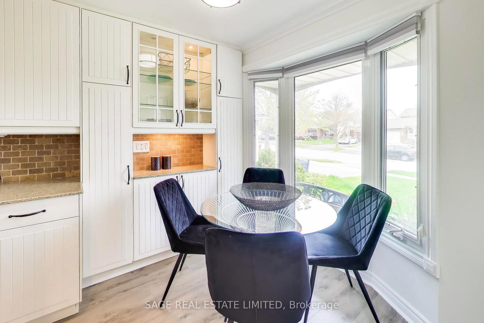 4208 Stonemason Crescent - Photo 14