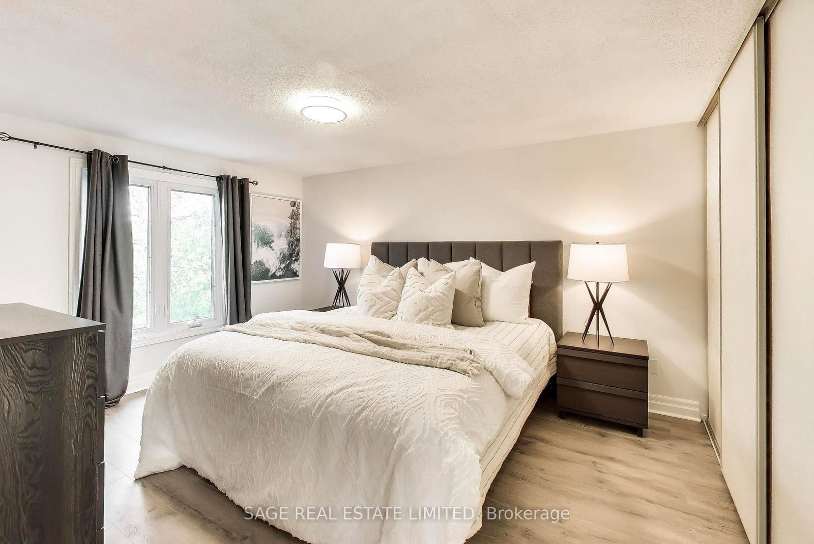 4208 Stonemason Crescent - Photo 18