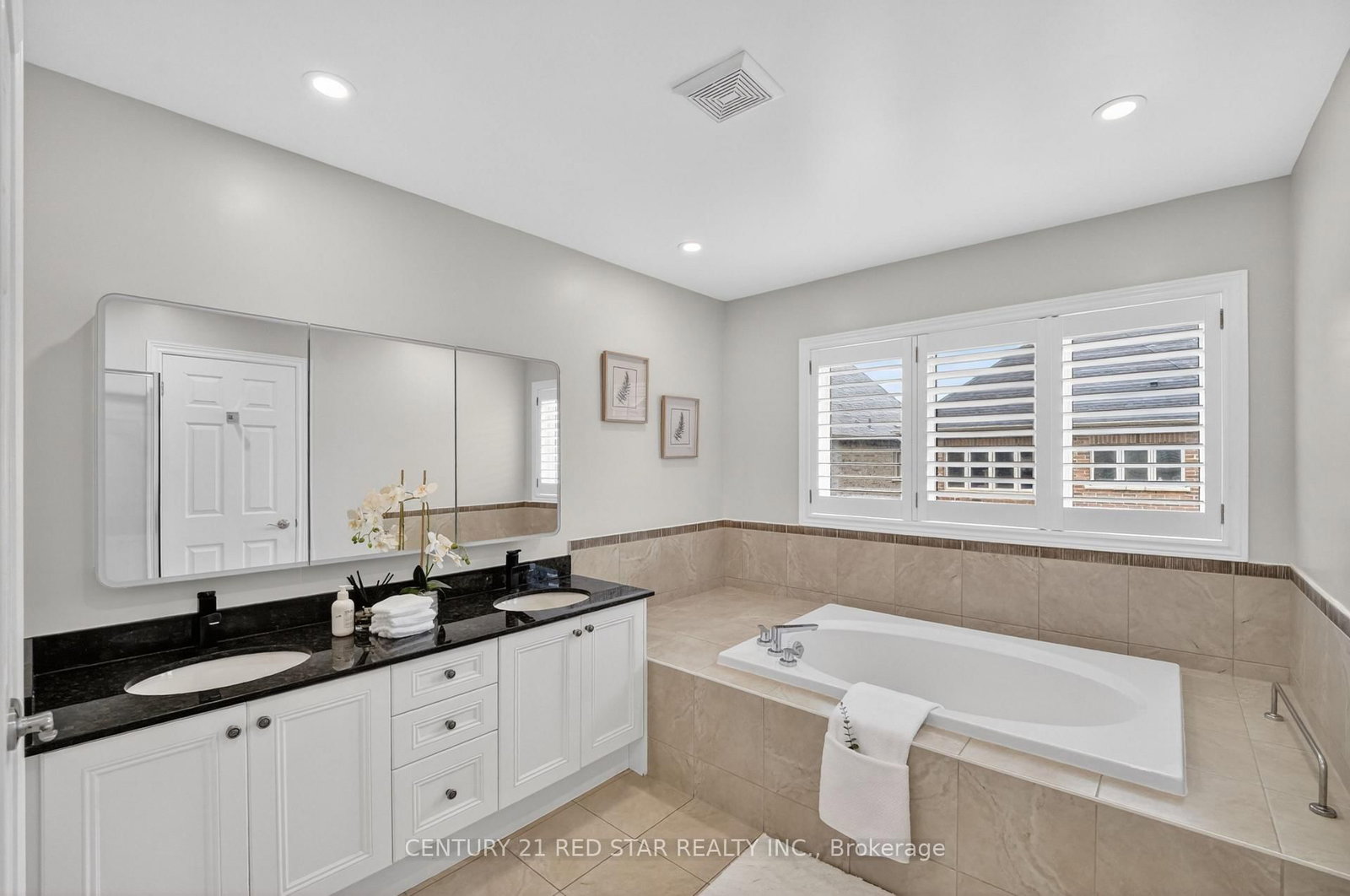 2416 Village Common - Photo 27