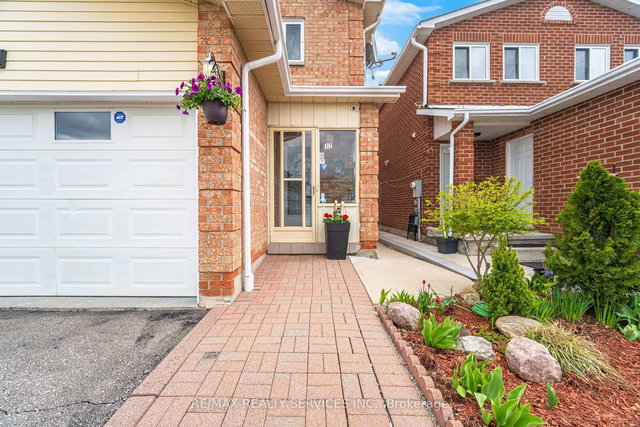 17 Metzak Drive