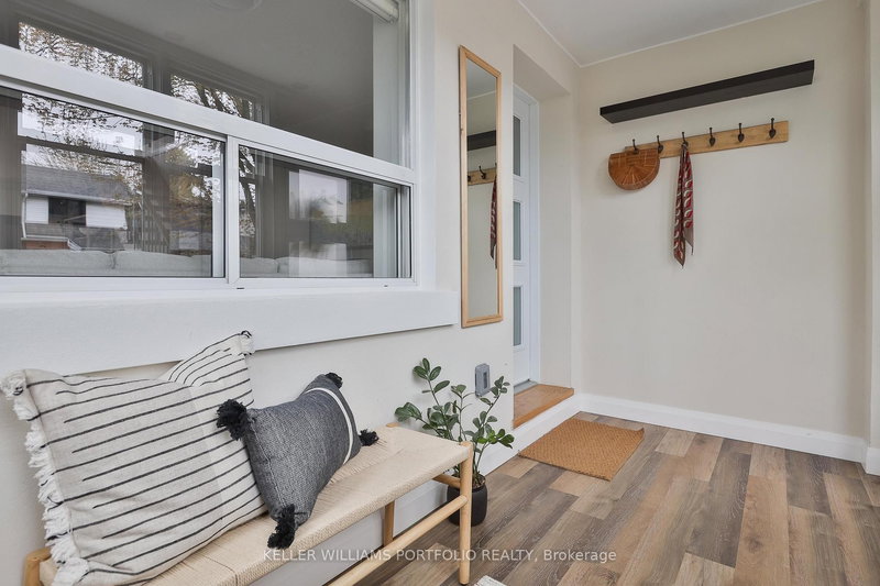 37 Rosethorn Ave, Toronto, M6N 3K7 | Image 3