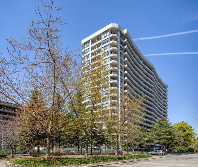 1501 - 100 Quebec Avenue