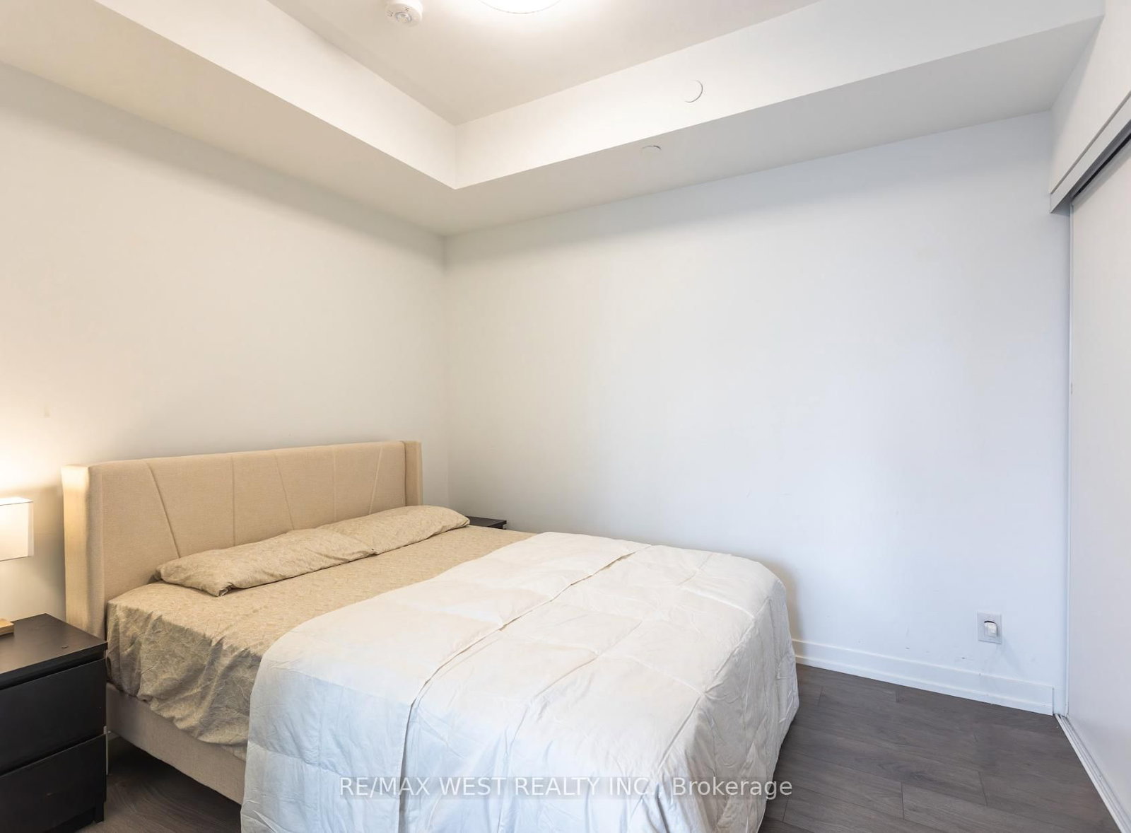 270 Dufferin Street, Unit 313 - Photo 5