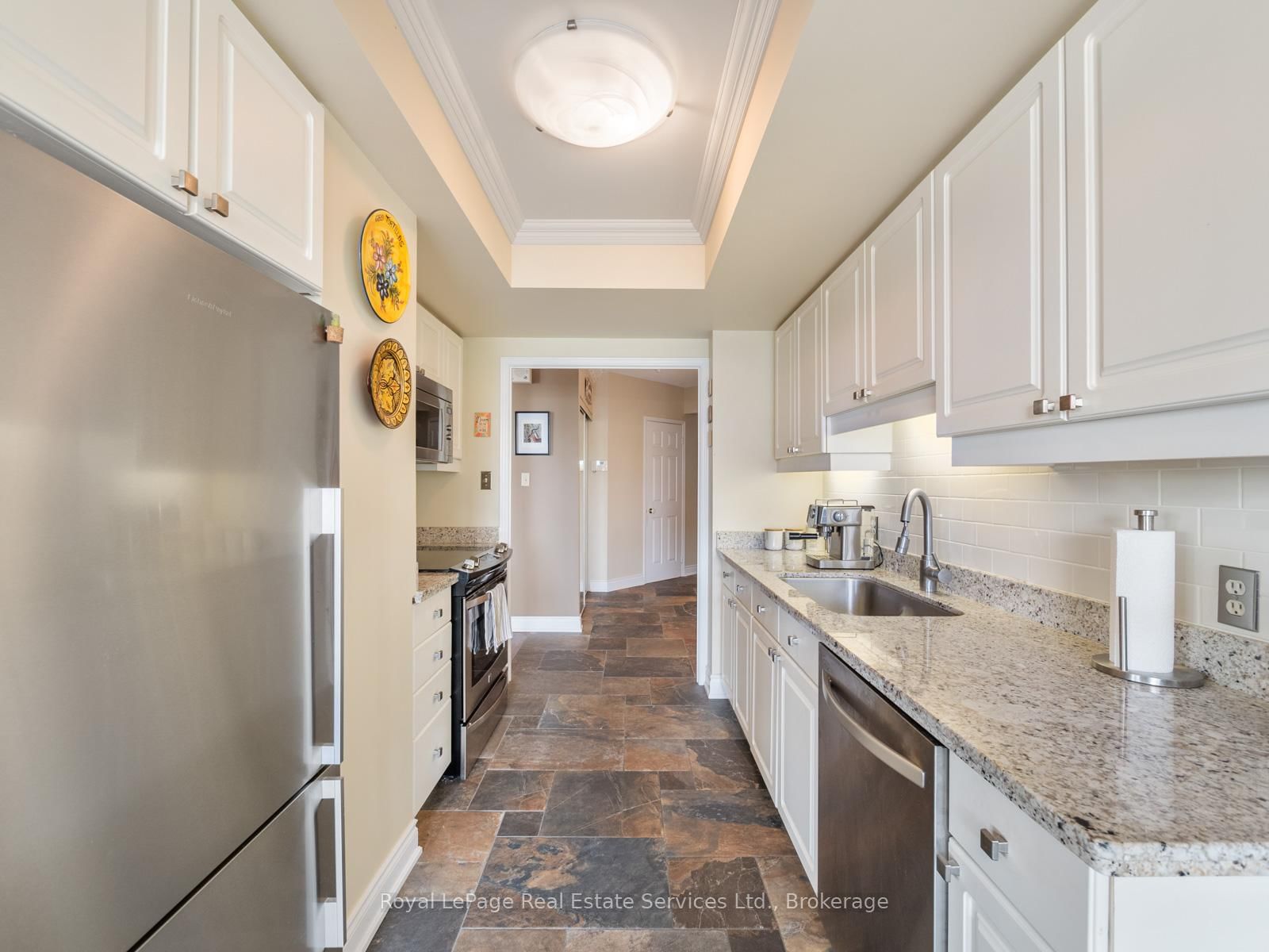 415 Locust Street • #310 • Burlington, ON photo 12