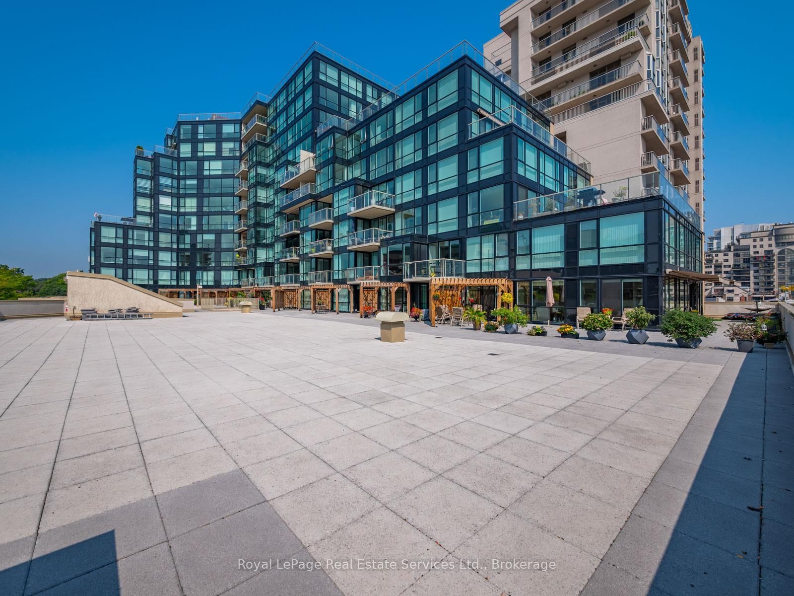 415 Locust Street • #310 • Burlington, ON photo 28