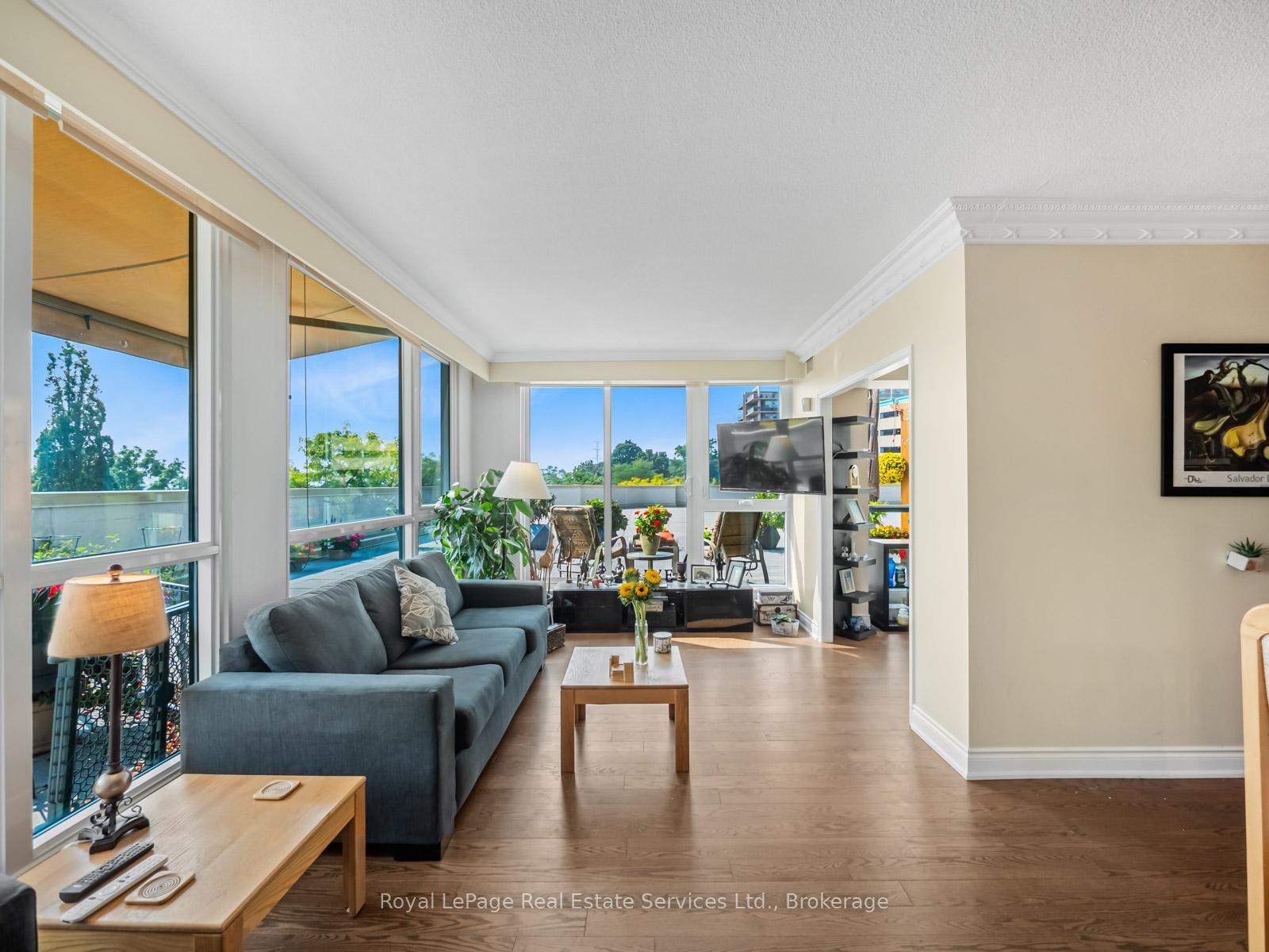 415 Locust Street • #310 • Burlington, ON photo 6