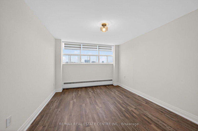 212 Kerr Oakville,ON L6K 3B1 — Photo 20