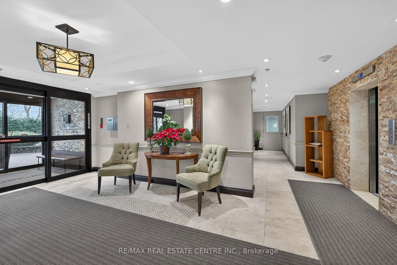 212 Kerr Oakville,ON L6K 3B1 — Photo 30