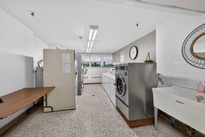 212 Kerr Oakville,ON L6K 3B1 — Photo 33
