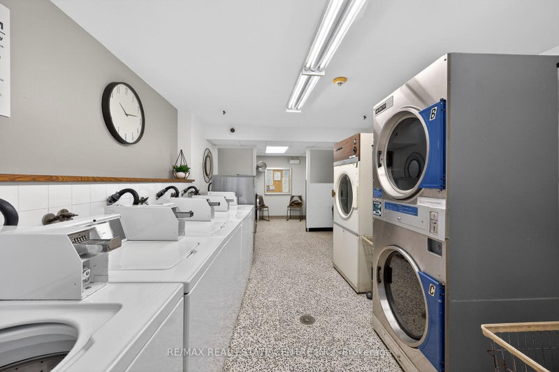 212 Kerr Oakville,ON L6K 3B1 — Photo 34