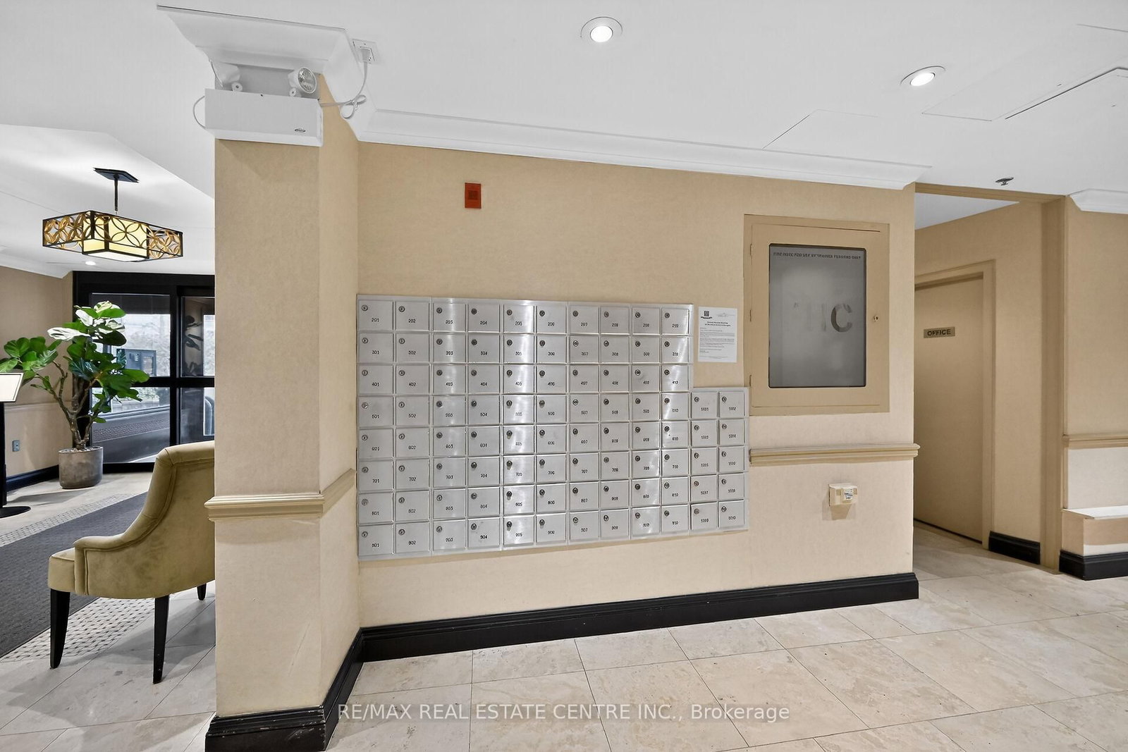 212 Kerr Oakville,ON L6K 3B1 — Photo 42