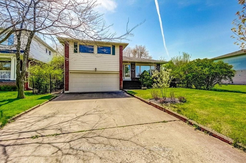 4356 Dublin Crescent