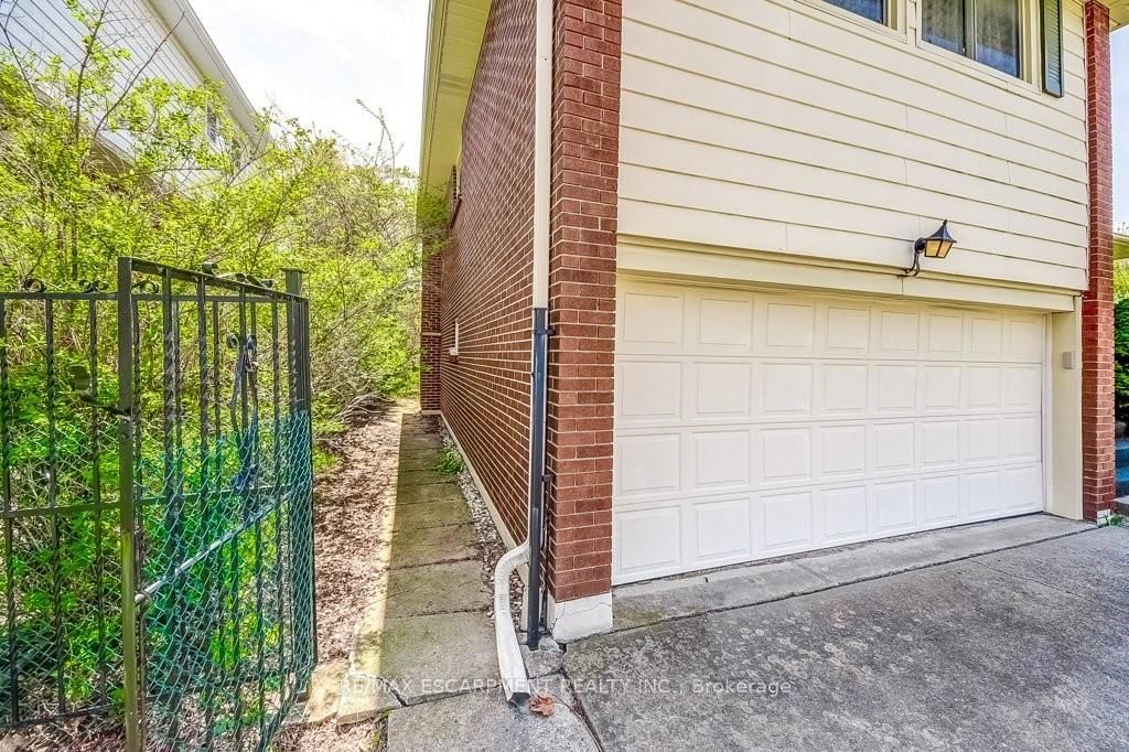 4356 Dublin Crescent • Burlington, ON photo 40