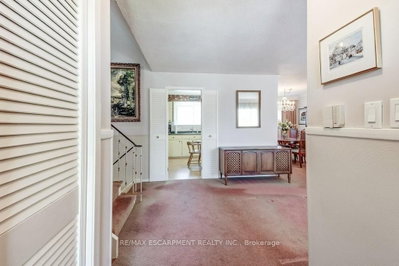 4356 Dublin Crescent • Burlington, ON photo 8