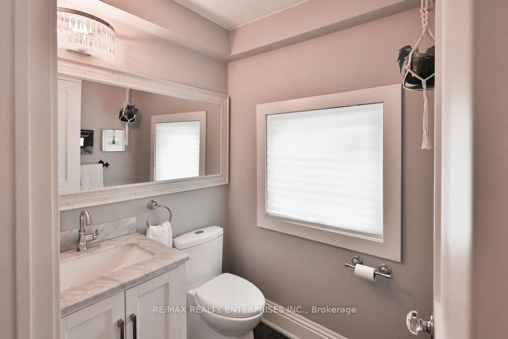 44 Mississauga Road N - Photo 11