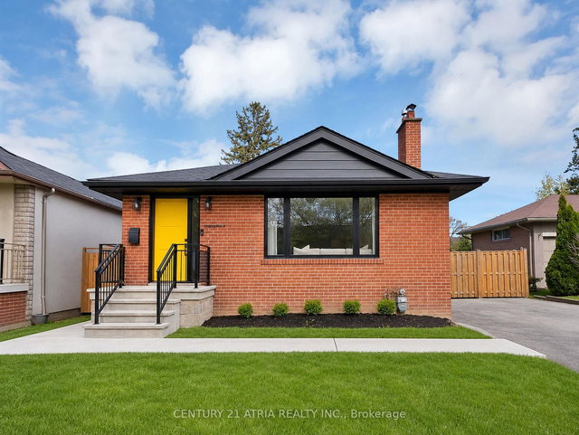 23 Lloyd Manor Road