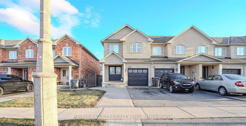 109 Crystal Glen Cres, Brampton, Ontario