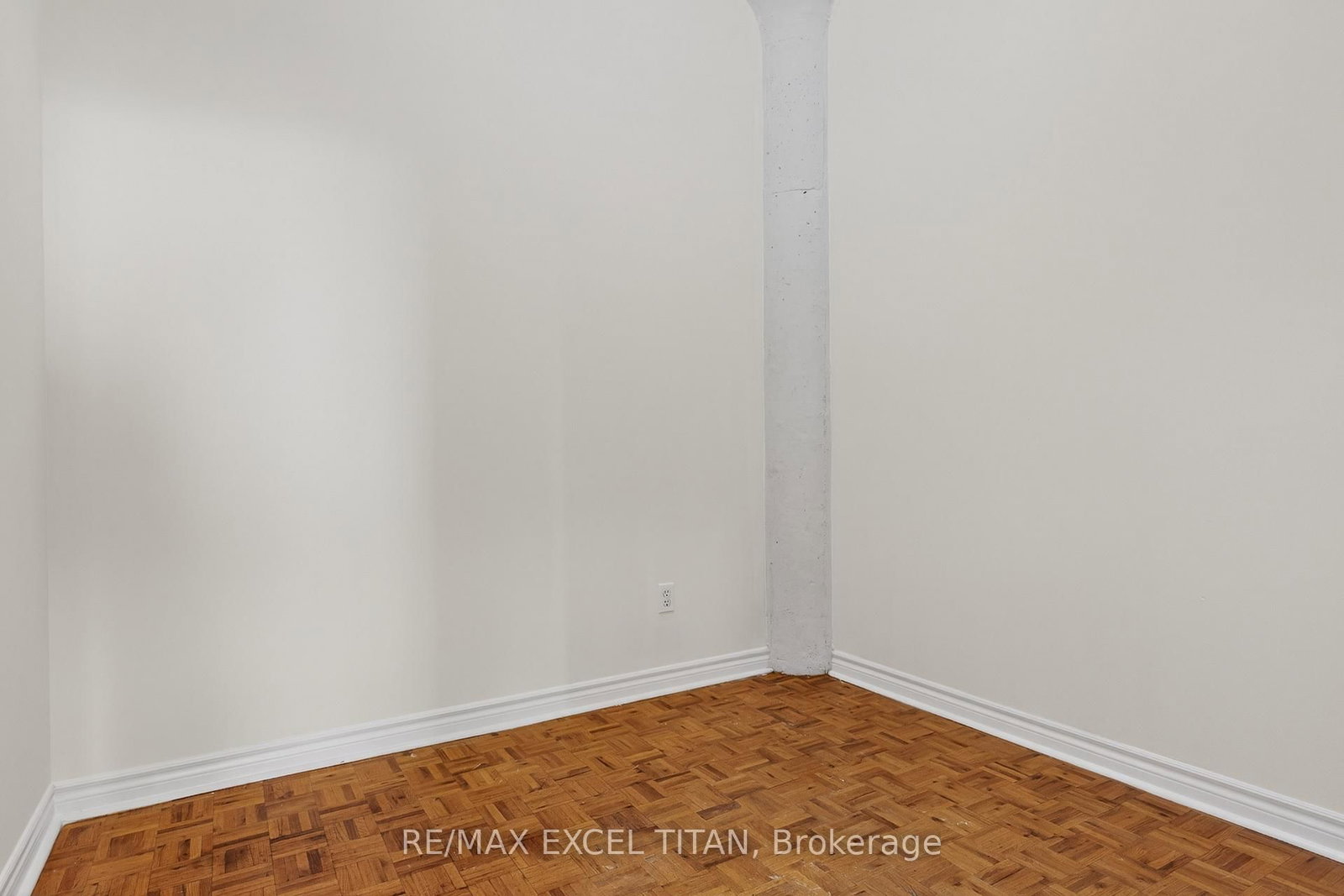 1401 Dupont Street, Unit 404 - Photo 10