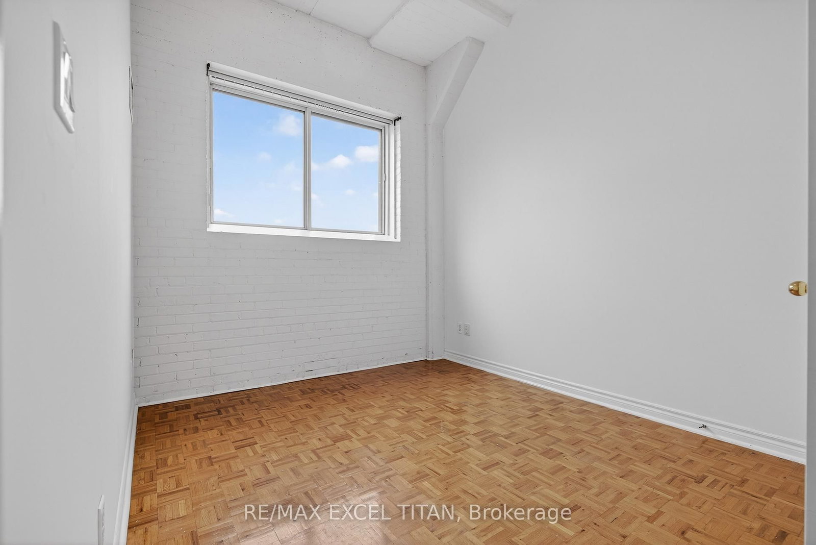 1401 Dupont Street, Unit 404 - Photo 14