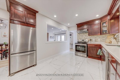 4023 Bishopstoke Mississauga,ON L4Z 1H9 — Photo 13