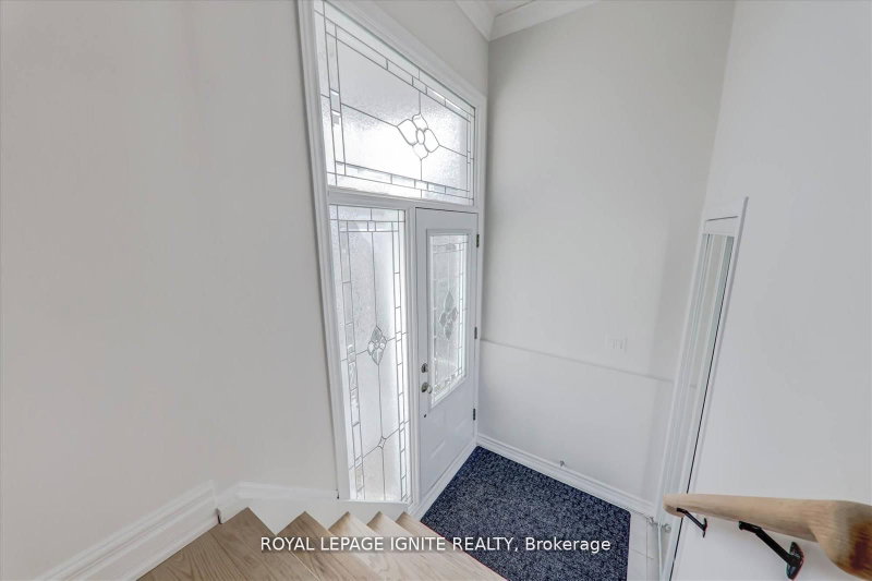 4023 Bishopstoke Mississauga,ON L4Z 1H9 — Photo 4