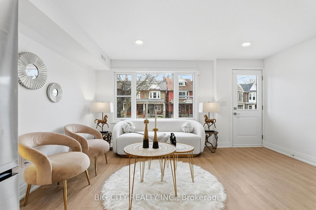 2 - 68 Westholme Avenue