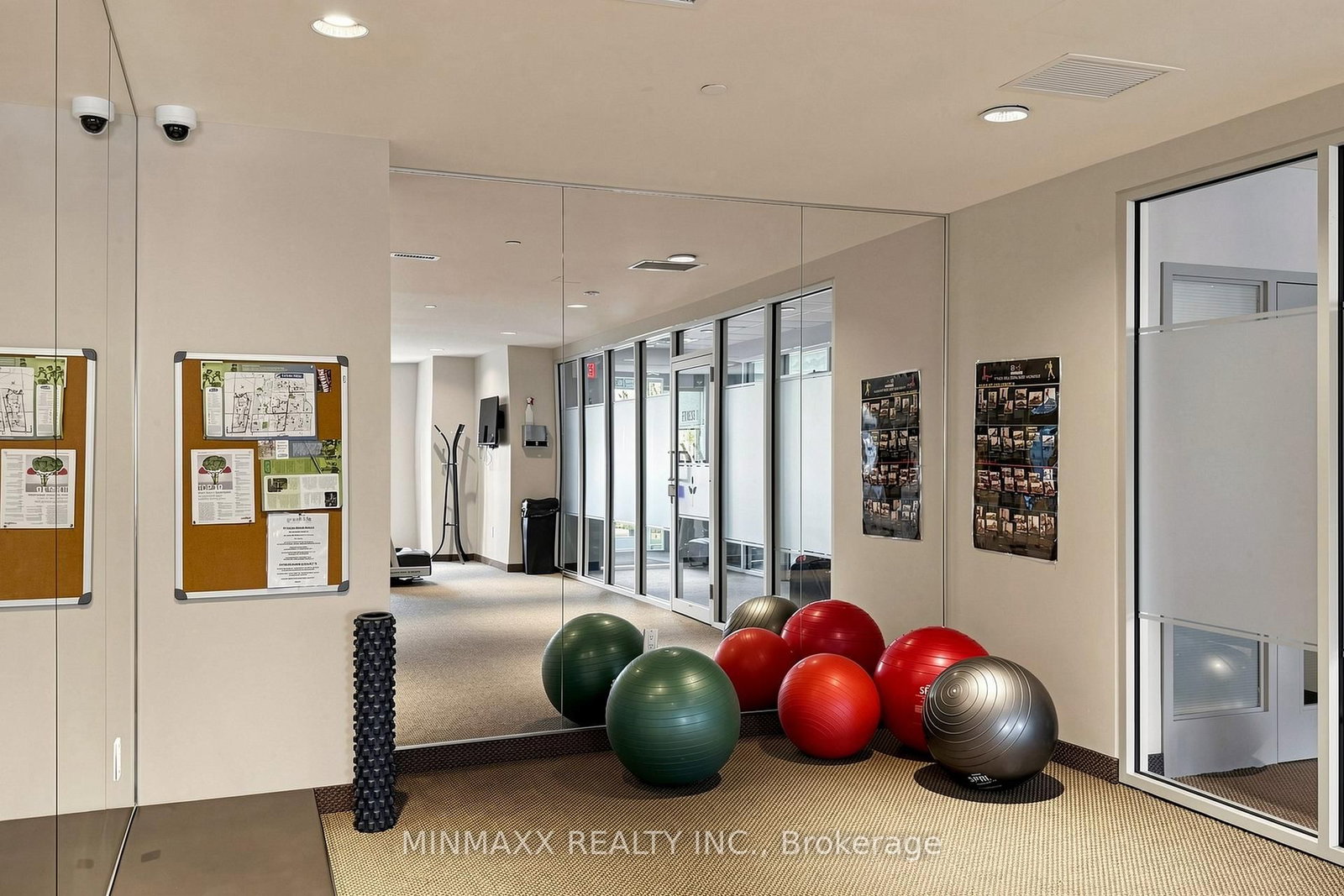 33 WHITMER Street, Unit 617 - Photo 46
