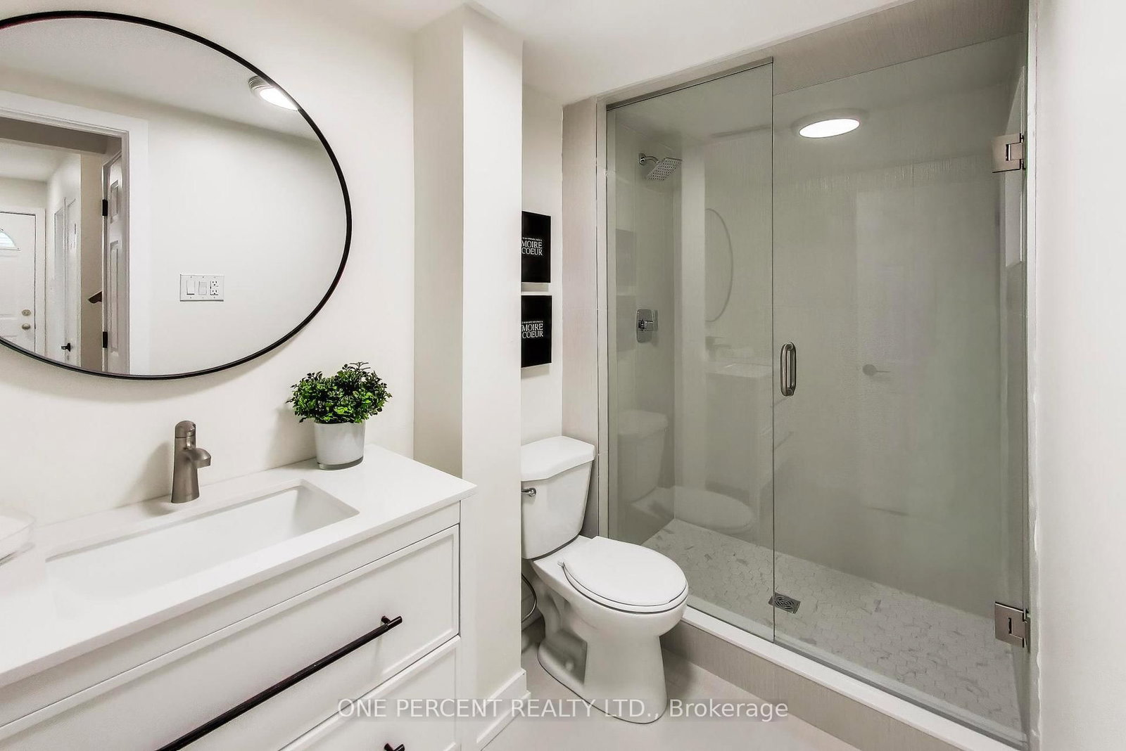 1270 Pallatine Drive • Oakville, ON photo 10