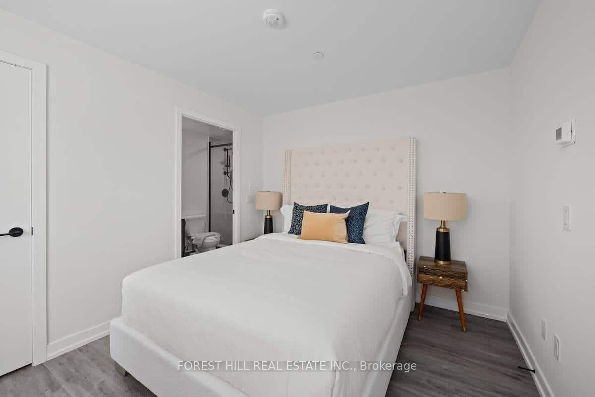 2300 St Clair Avenue W, Unit 101 - Photo 18