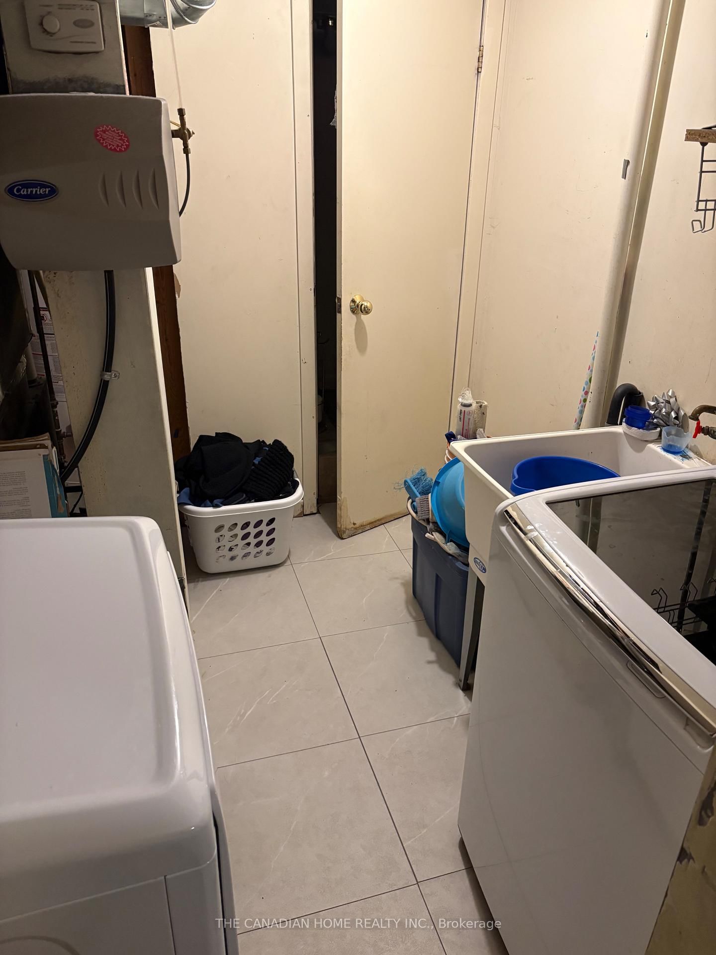 45 Hansen Road E - Photo 14